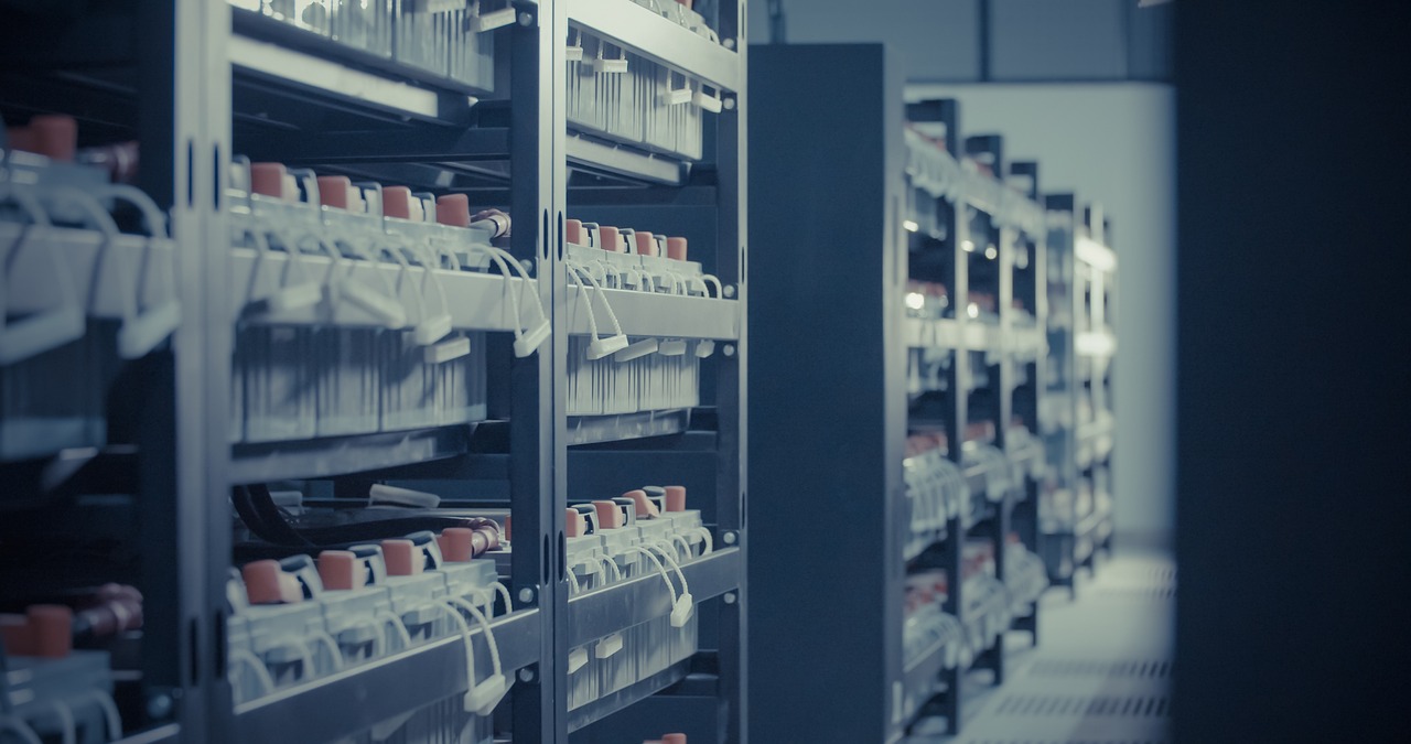 The Silent Plunge: Liquid Cooling Reimagines the Data Center